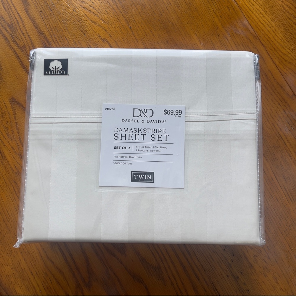Twin Damask Sheet Set